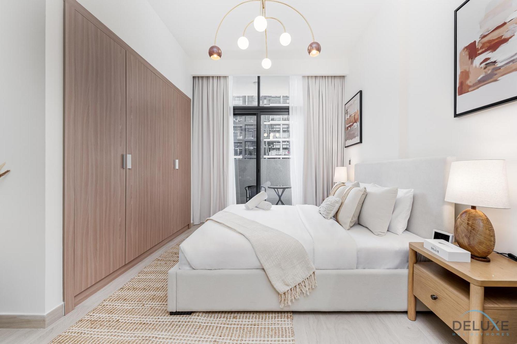 Contemporary In Azizi Riviera 31, Al Merkadh By Deluxe Homes Apartment *